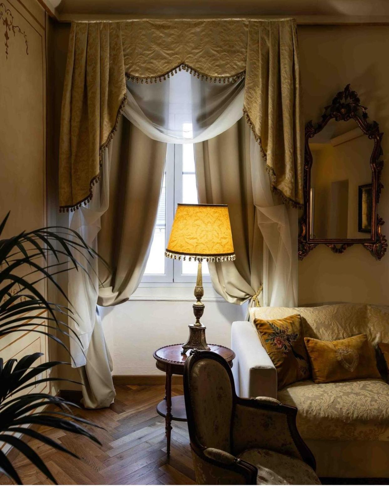 Palazzo Lari Sarzana Exterior foto