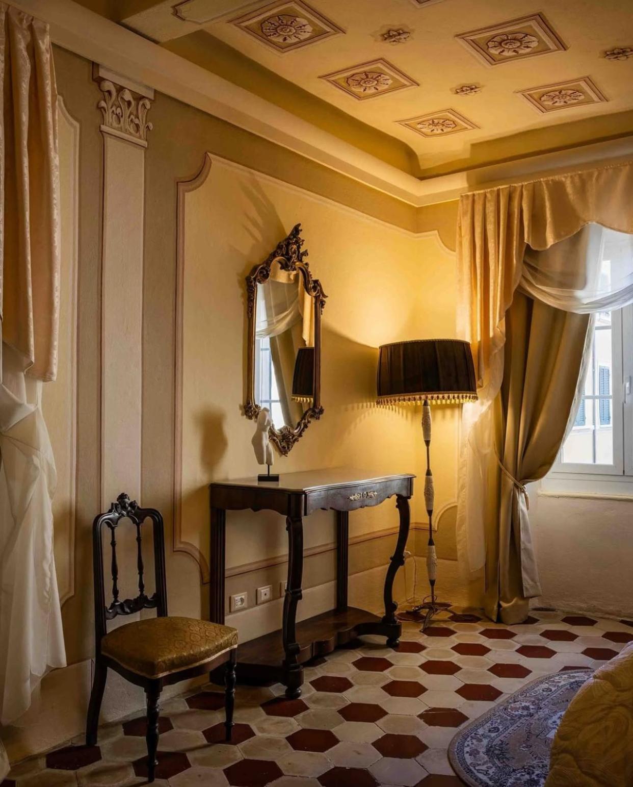 Palazzo Lari Sarzana Exterior foto